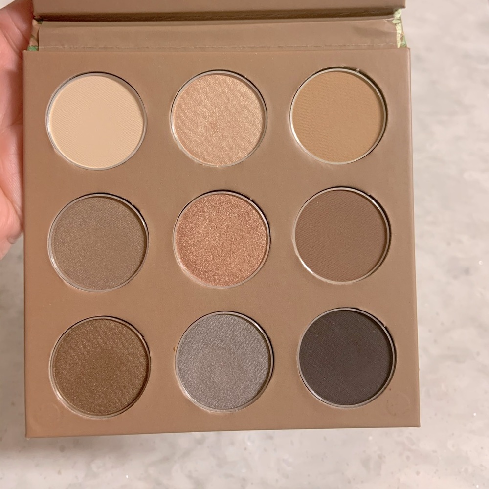 WINKY LUX COFFEE EYESHADOW PALETTE